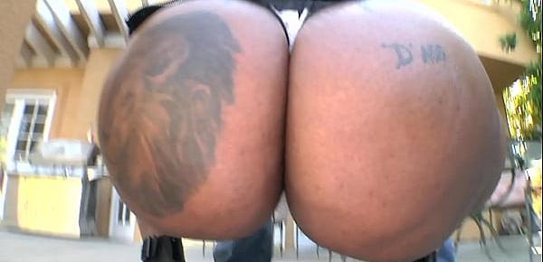 Hot ebony milf with a huge ass gets fucked by a big latino dick - black porn